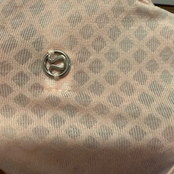 Lululemon Infinity Wrap - Picture 4 of 4